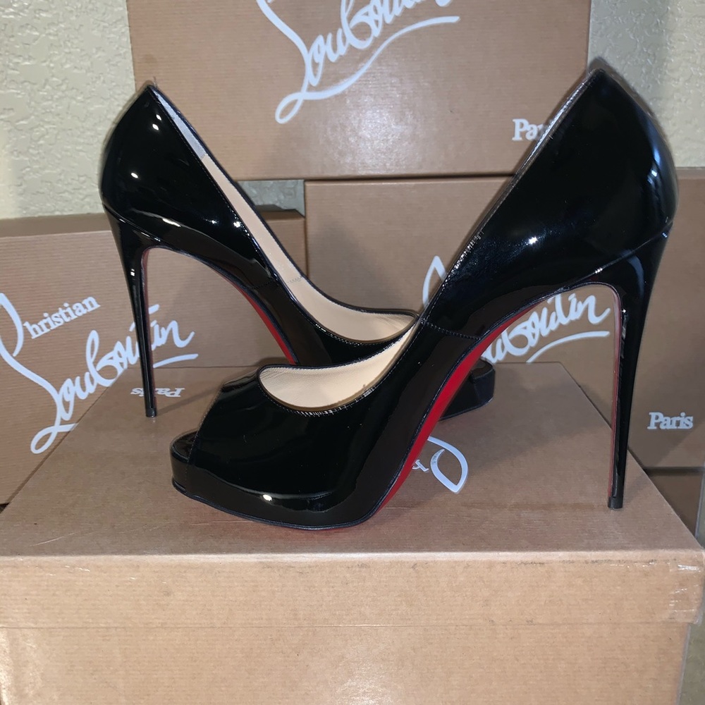 Christian Louboutin Heel - Picture 5 of 8